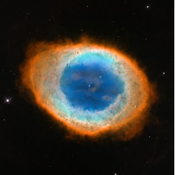M57, Prstencová mlhovina v Lyře