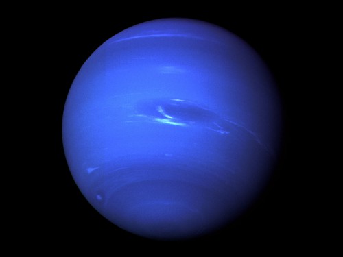 Neptun vyfotografovaný při průletu sondy Voyager 2 v sepnu 1989