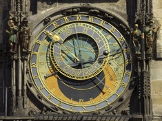 Orloj na Staroměstském náměstí v Praze