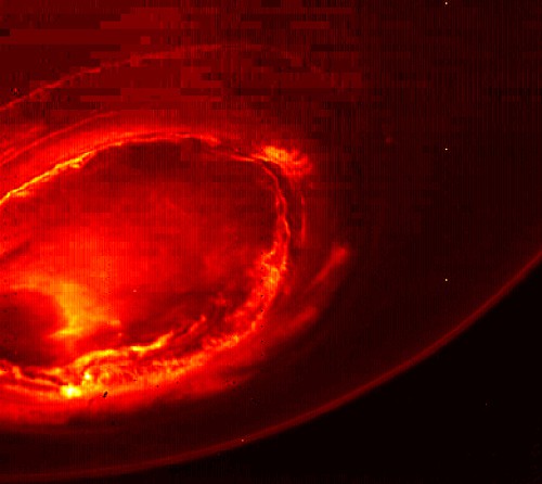 Jižní polární záře na Jupiteru v infračerveném oboru Jižní polární záře na Jupiteru v infračerveném oboru