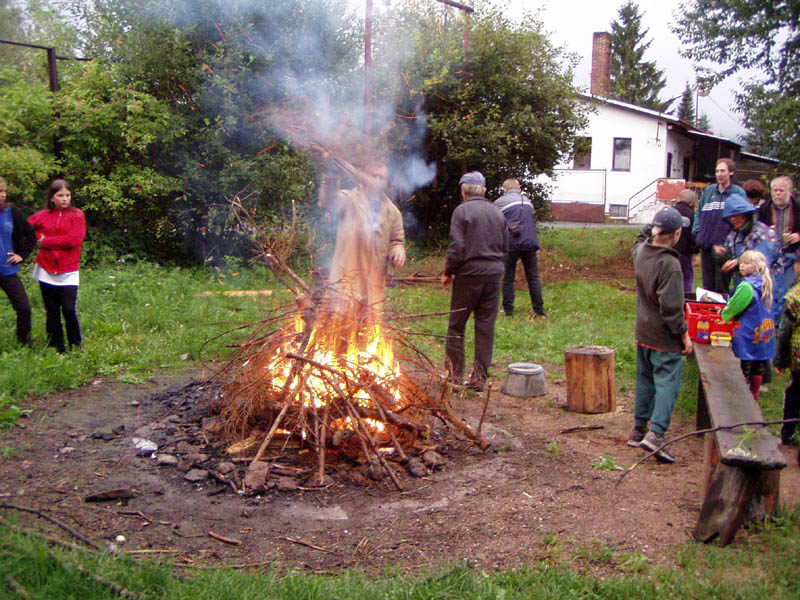 09.jpg