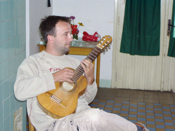 02.jpg