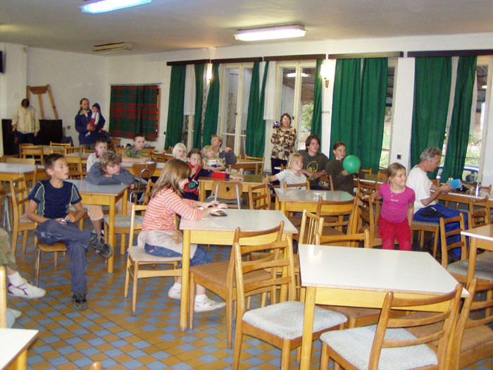 02.jpg