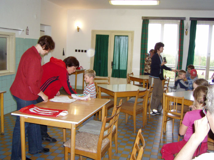 09.jpg