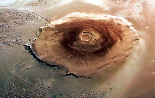 Olympus Mons, největší vulkán ve Sluneční soustavě