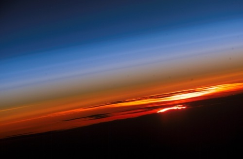 Západ Slunce z ISS