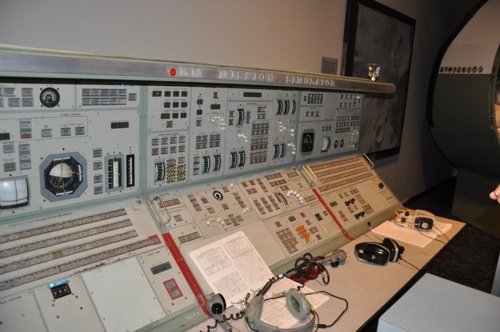 Simulátor řízení přistávacího modulu Apollo