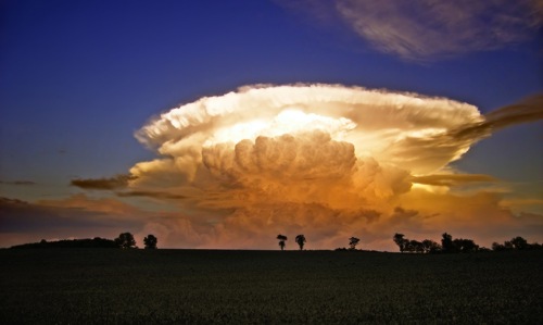 Cumulonimbus, bouřkový oblak