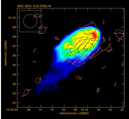 NGC 4654 v rádiovém oboru