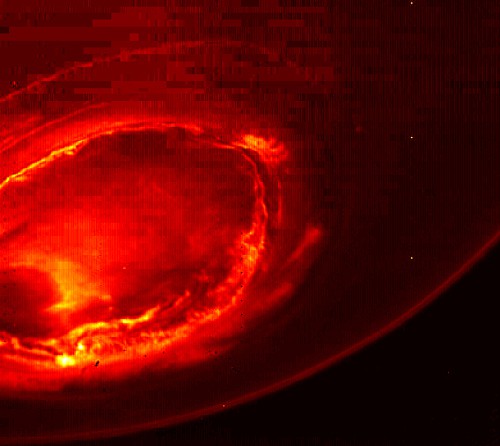 Jižní polární záře na Jupiteru v infračerveném oboru