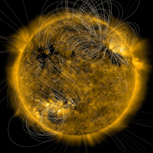 Rekonstrukce magnetických siločar Slunce