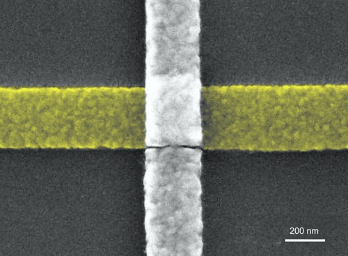 Snímek Josephsonova spoje
